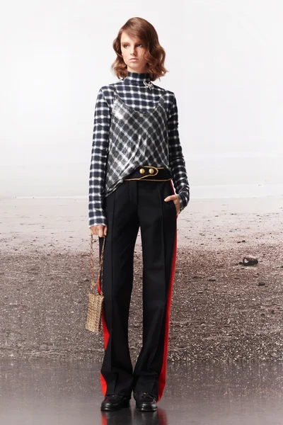 Look 17